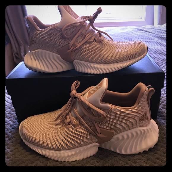 adidas Shoes - 🔴NWT Adidas Alpha Bounce Instinct M Running Shoes